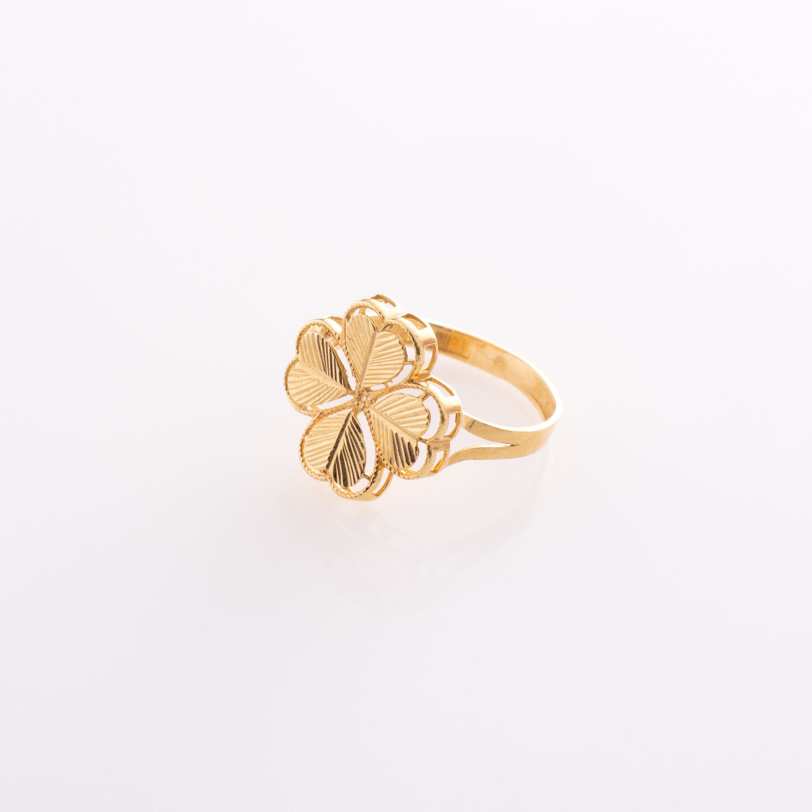 DSC03613 Bague Van Cleef Élégance Yellow Gold Ring - Image 1